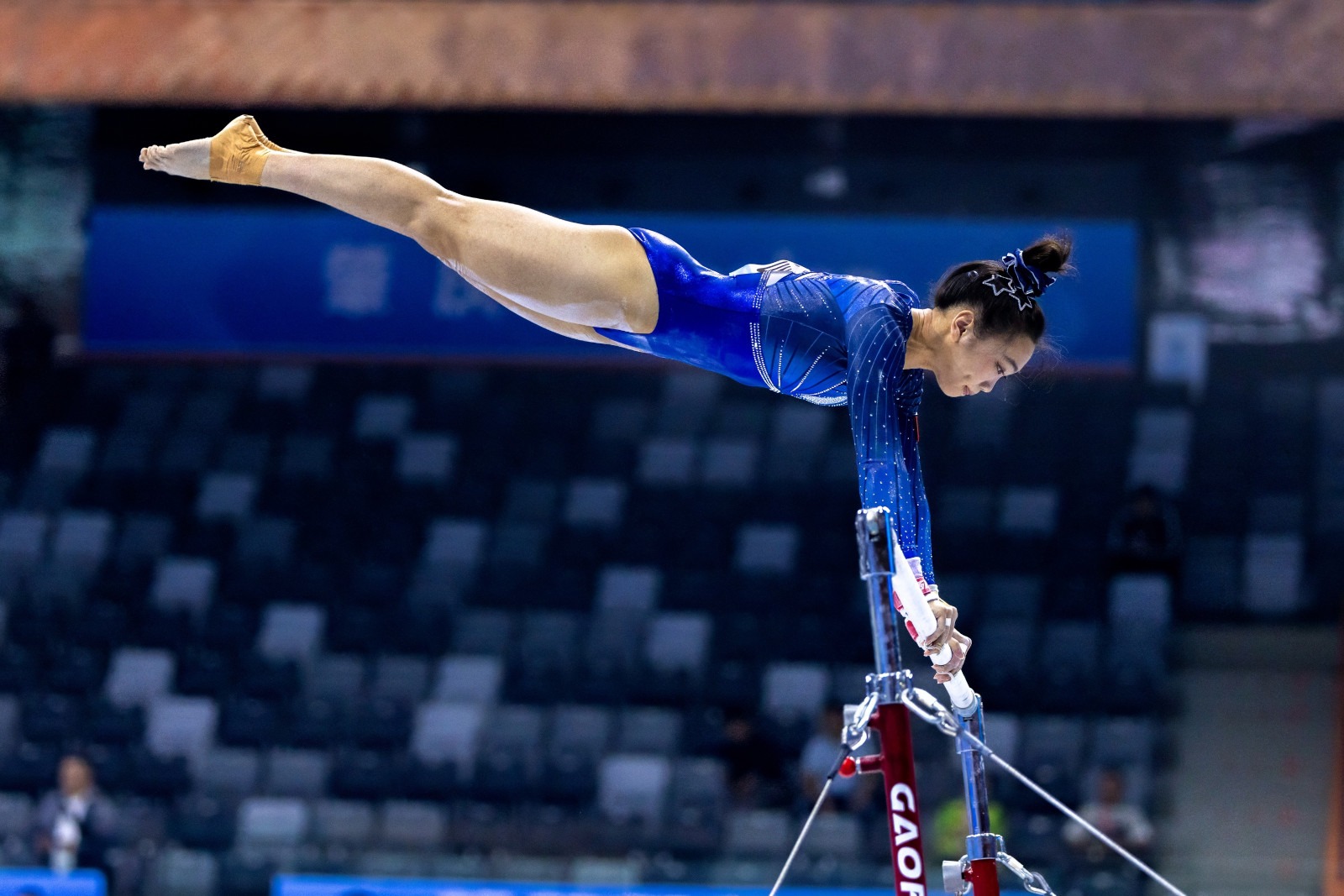 【排球经典】重温男排国际赛事 网前暴力扣球燃爆赛场