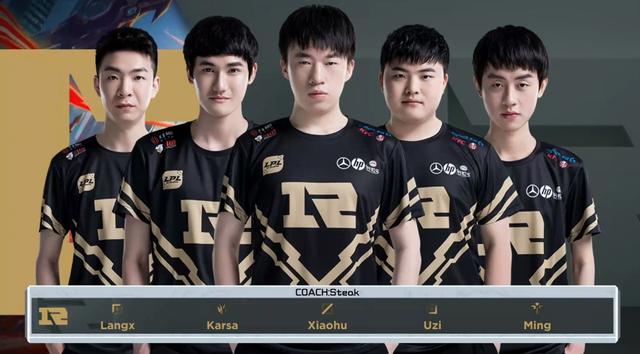 年轻球员与 年轻球员与