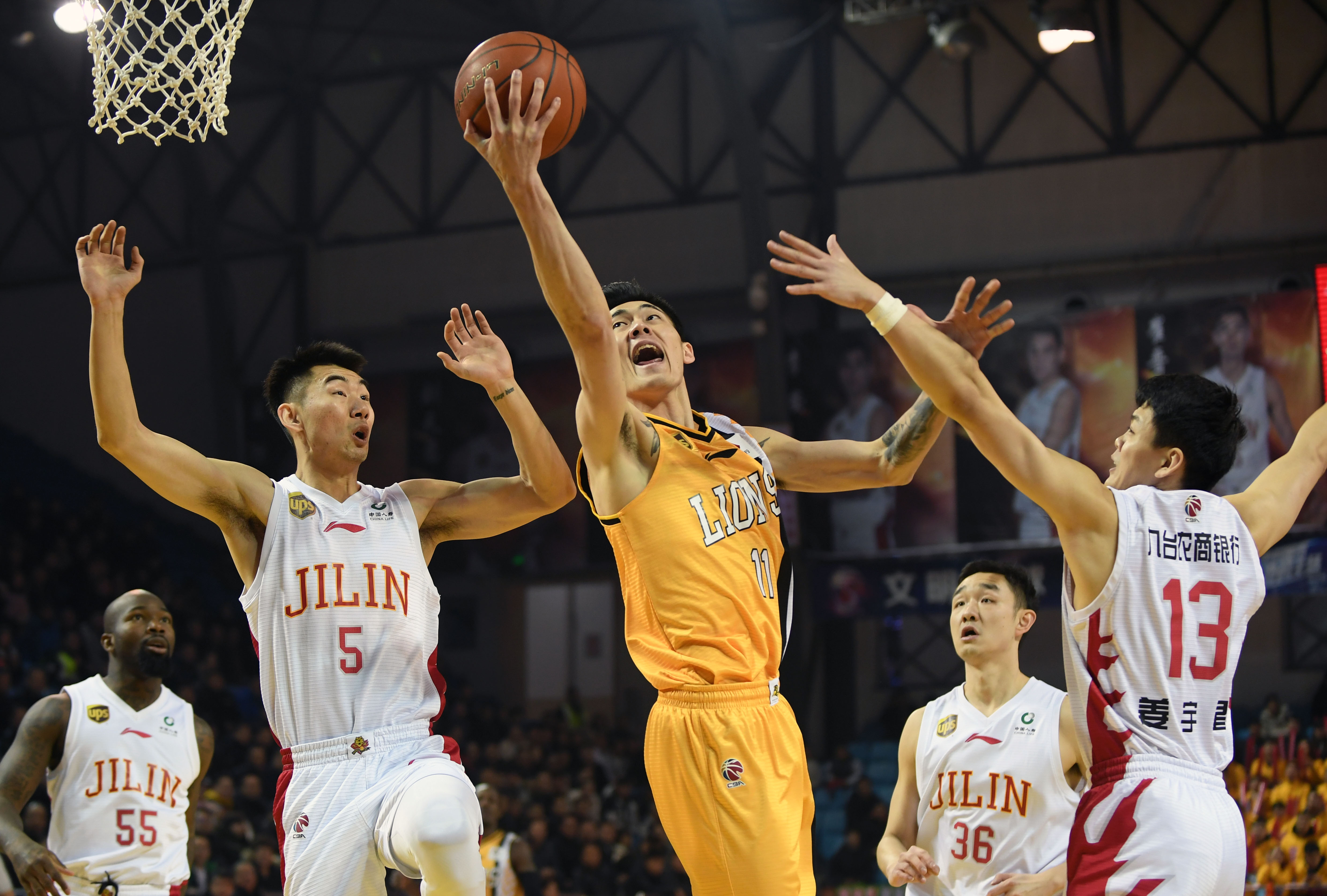 供了一个相 供了一个相